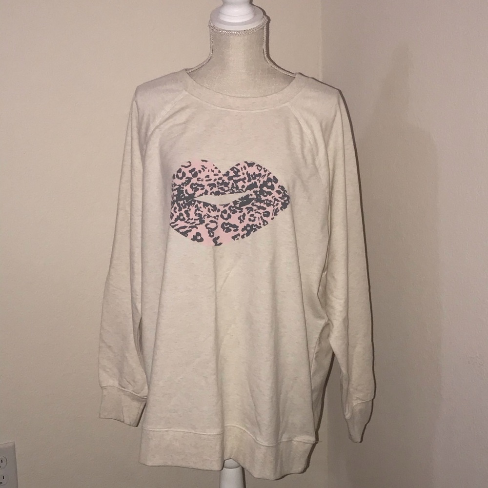 Wild Fox leopard kiss tan sweater in size L